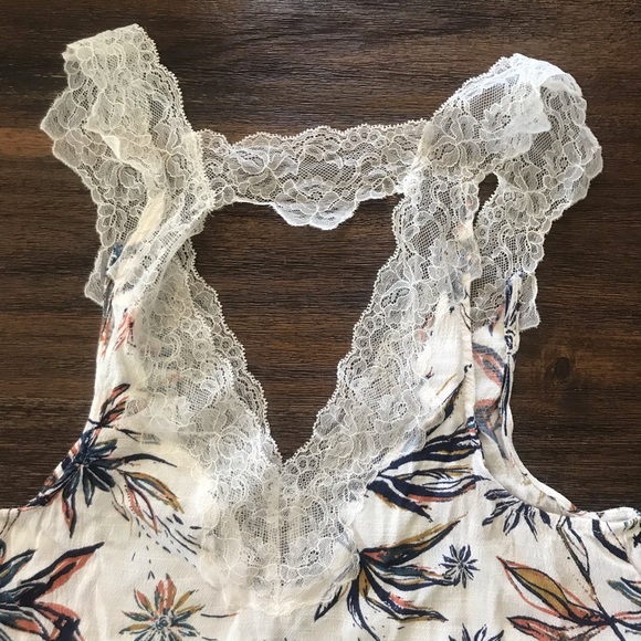 Intimately Free People Bell Flower Double-V Tunic - Picture 6 of 8